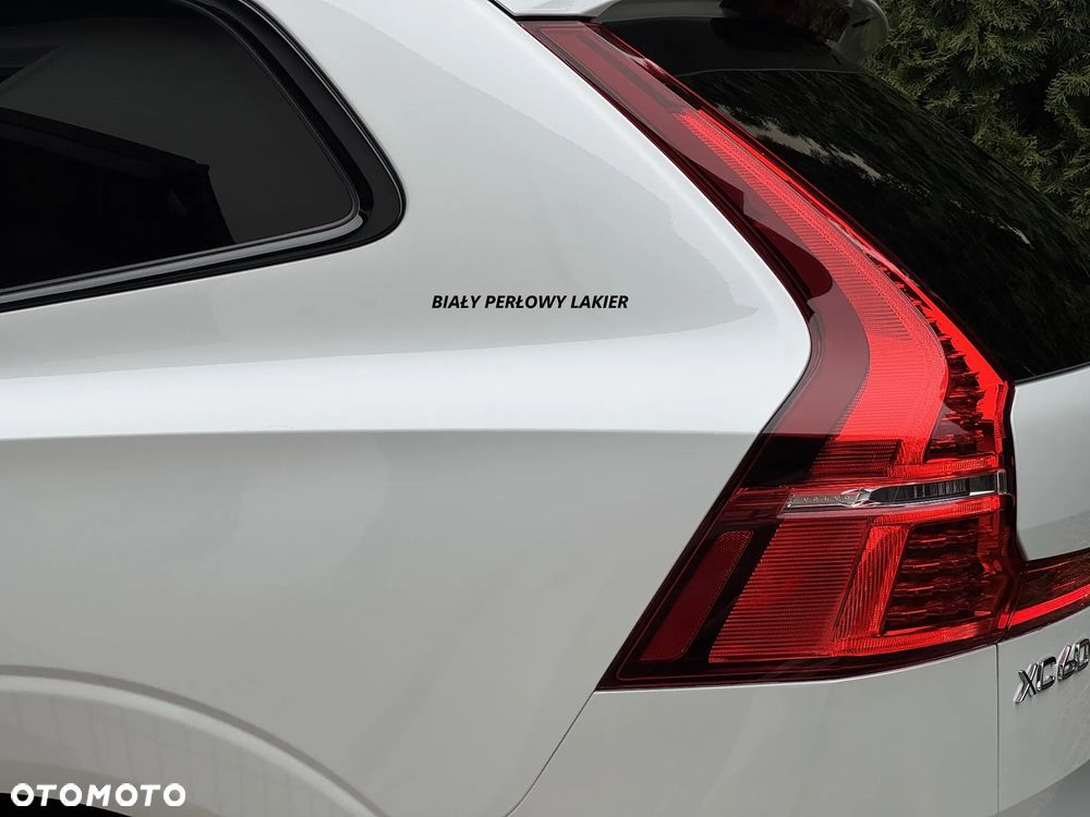 Volvo XC 60 B4 D Plus Dark - 7