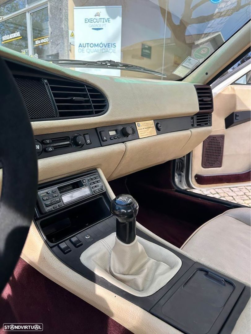 Porsche 944 Standard - 9