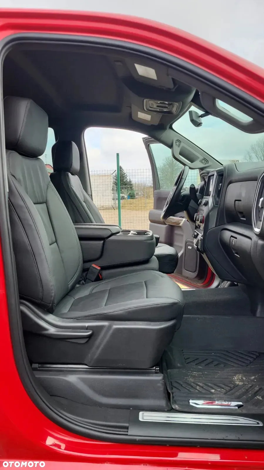 Chevrolet Silverado - 20