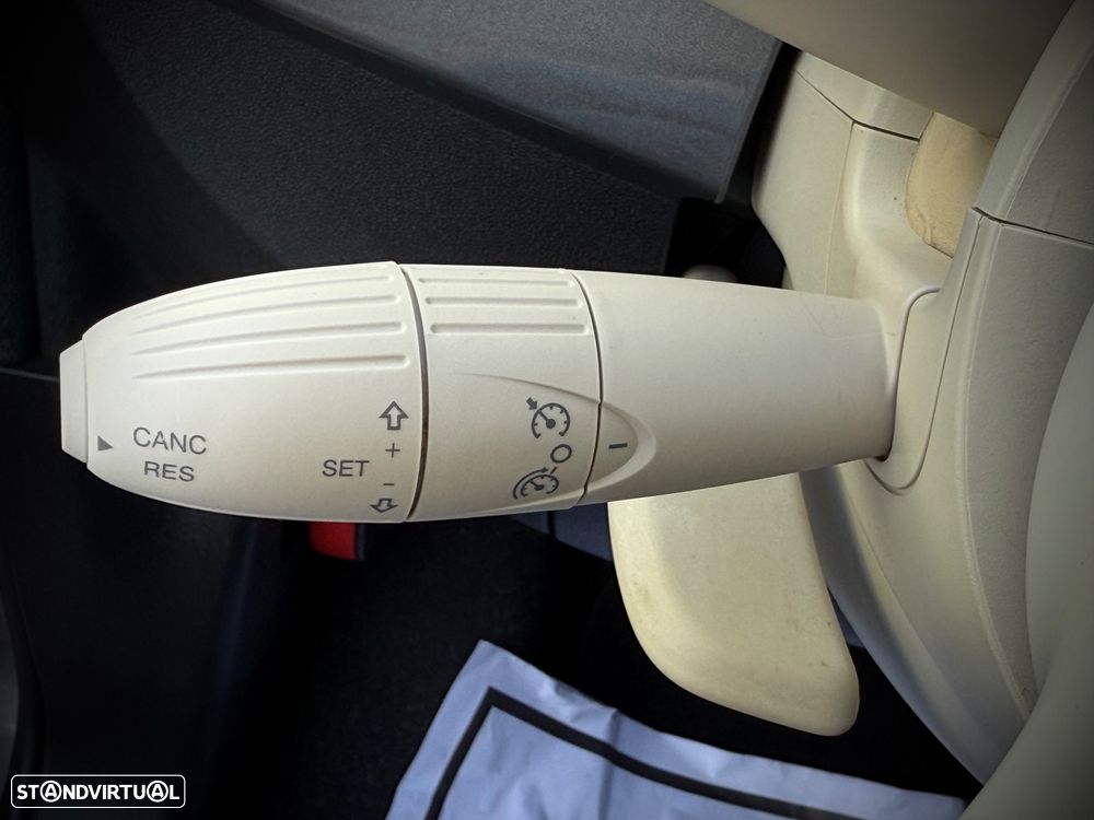 Fiat 500C 1.0 Hybrid Lounge - 19