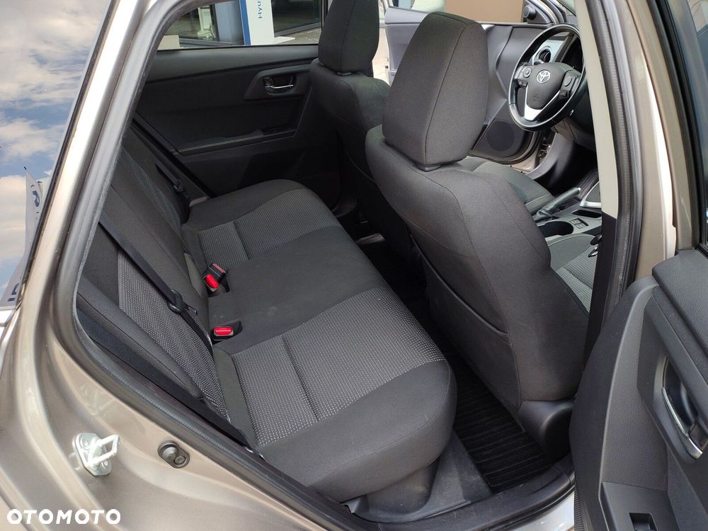 Toyota Auris Hybrid 135 Premium - 30