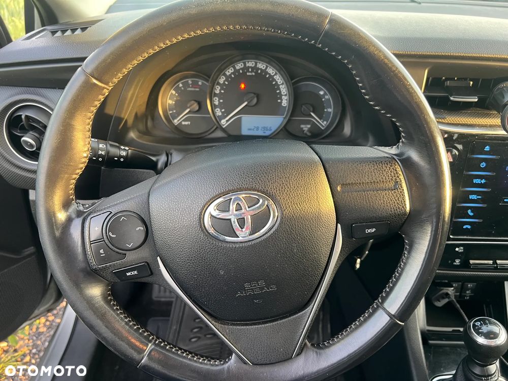 Toyota Auris 1.4 D-4D Edition - 6