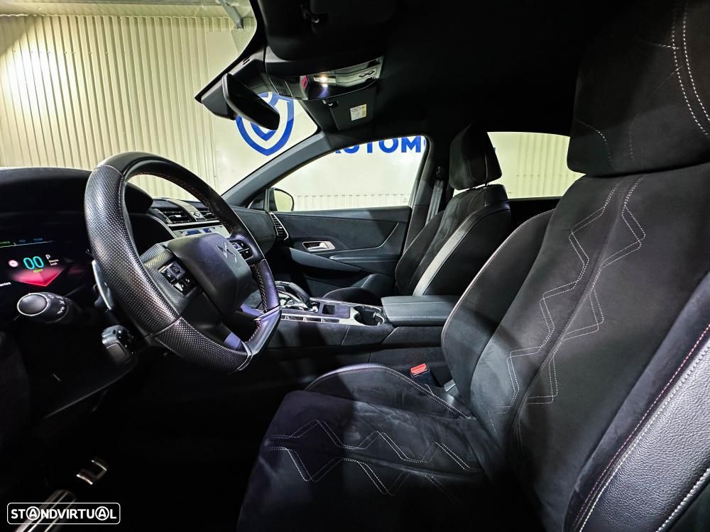 DS DS7 Crossback E-Tense Performance Line EAT8 - 9