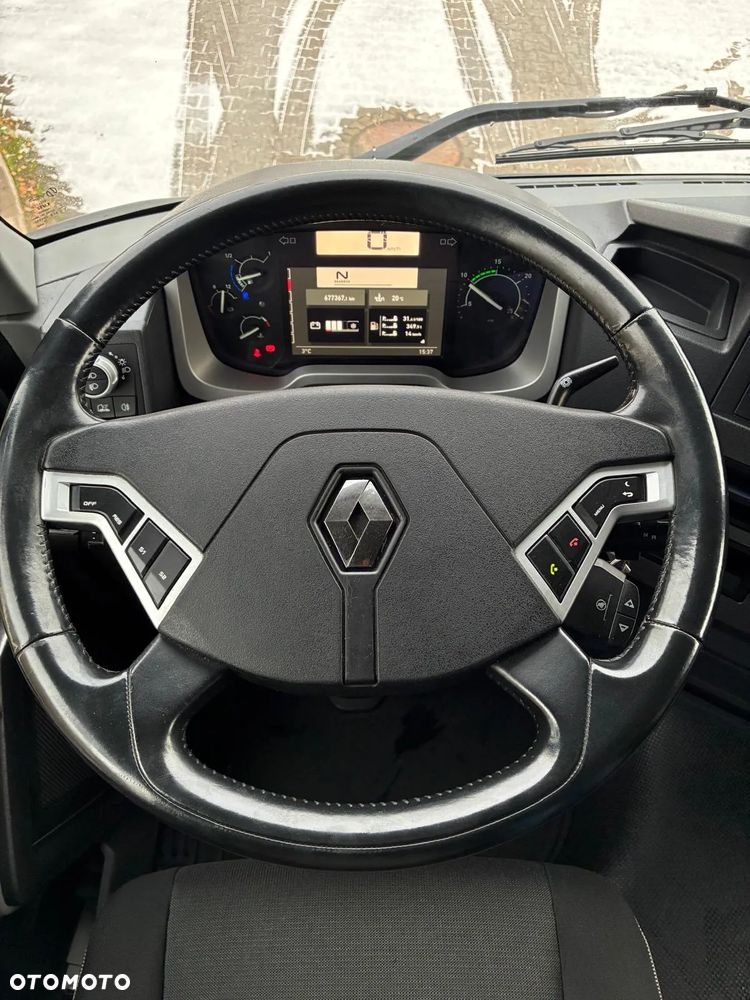 Renault T460 Sleeper Cab - 17