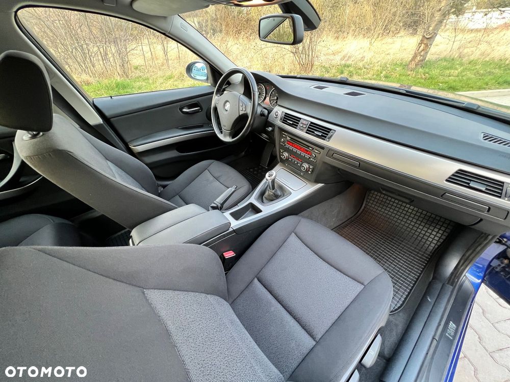 BMW Seria 3 - 6