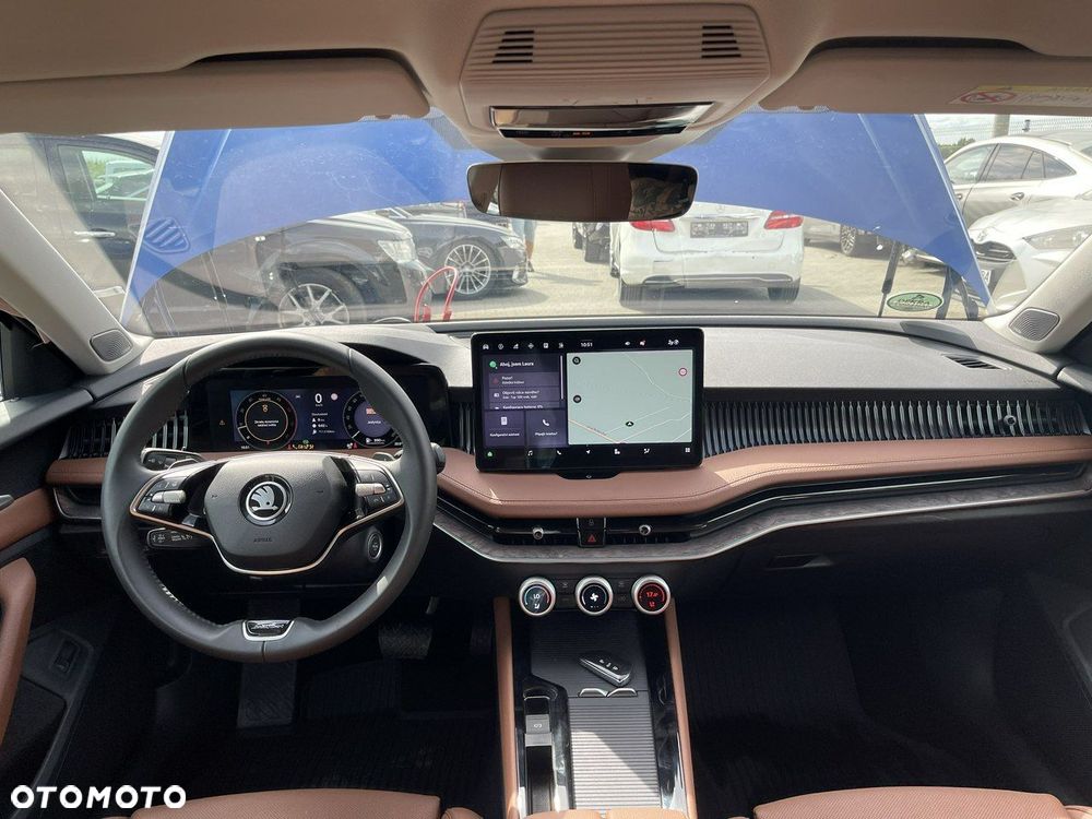 Skoda Superb 2.0 TDI SCR 4x4 L&K DSG - 10