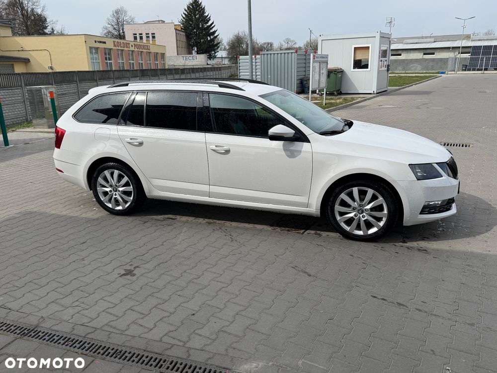 Skoda Octavia 1.6 TDI Active - 1