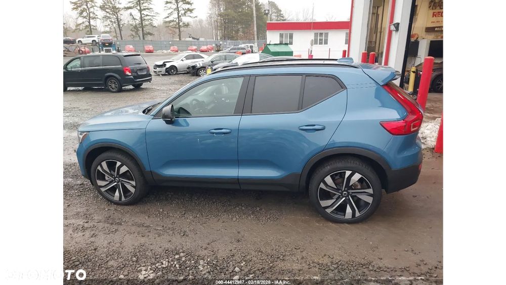 Volvo XC 40 B5 AWD Ultimate Dark - 5