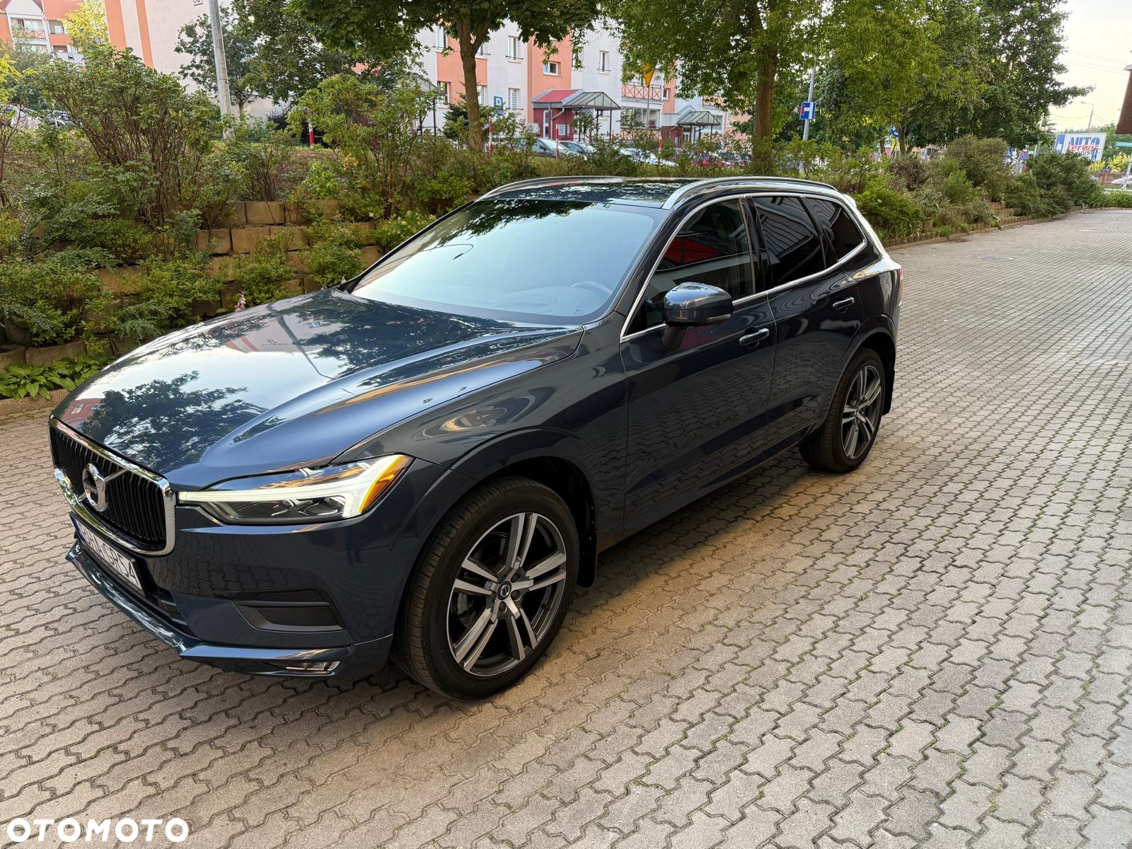 Volvo XC 60 T5 AWD Geartronic Momentum - 40