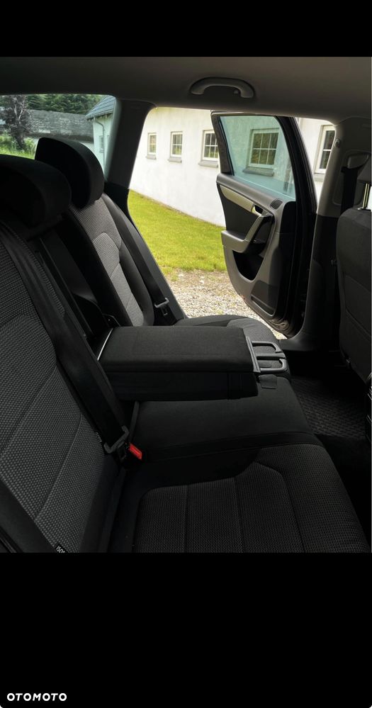 Volkswagen Passat 2.0 TDI Individual - 5
