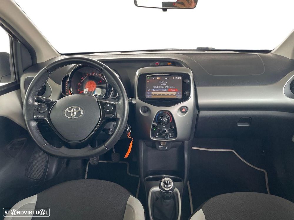 Toyota Aygo 1.0 X-Play+AC+X-Touch - 9