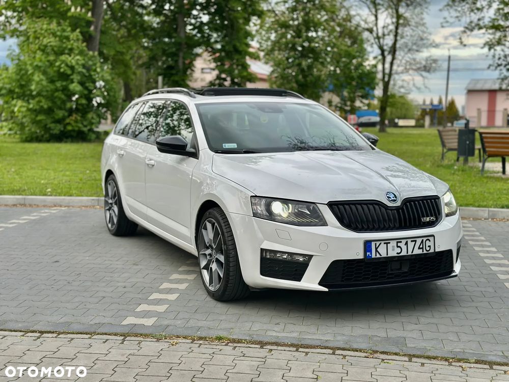 Skoda Octavia 2.0 TDI DSG RS - 1