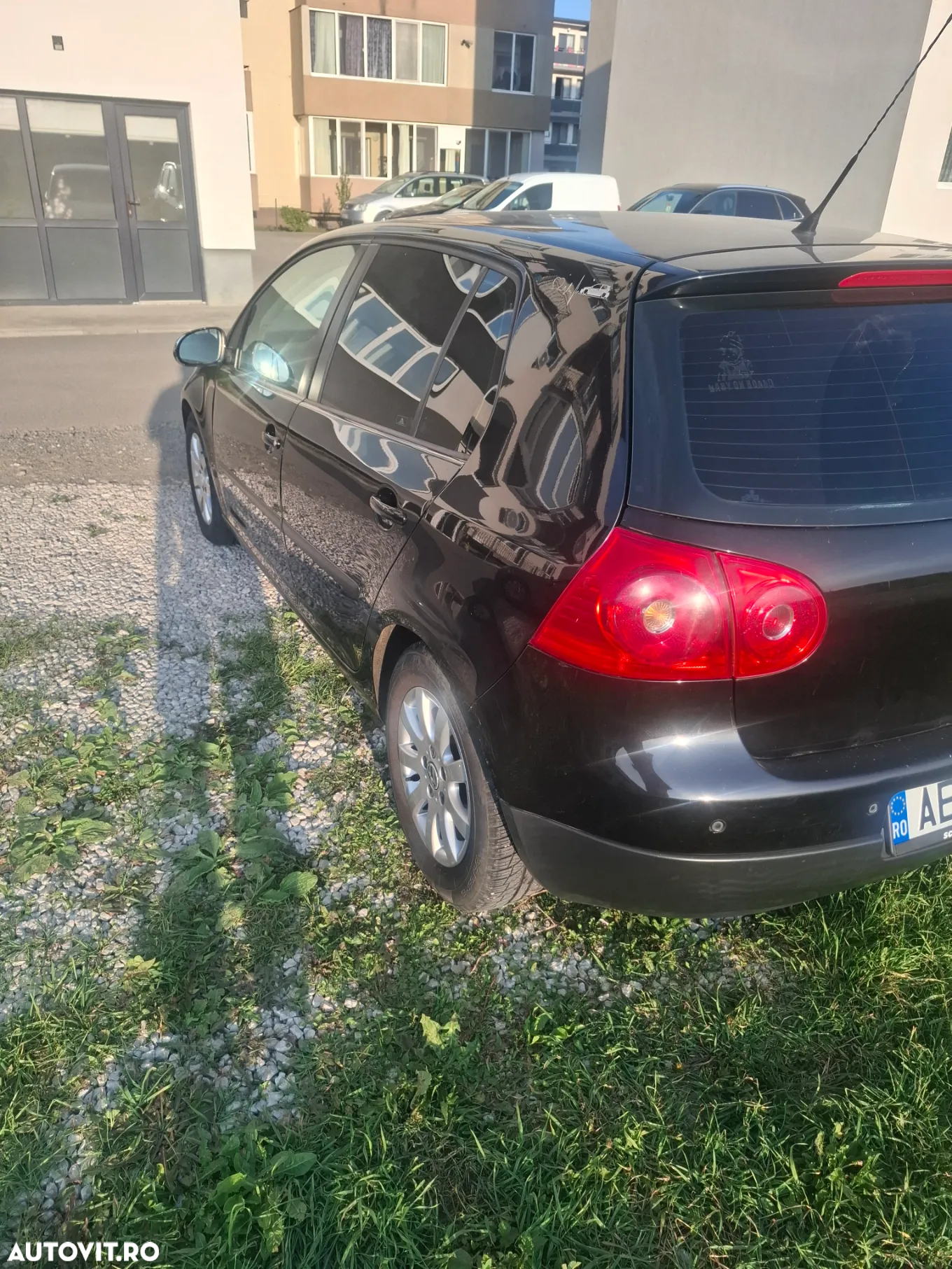 Volkswagen Golf 2.0 TDI 4Motion Goal - 2