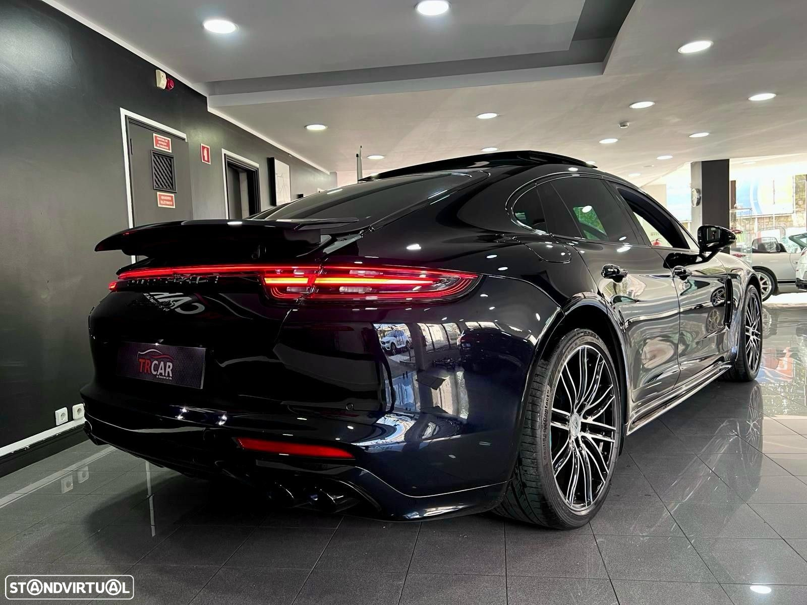 Porsche Panamera 4 S - 4