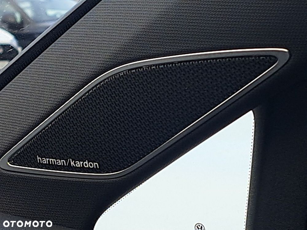 Volkswagen Golf 2.0 TSI 4Motion R DSG - 21