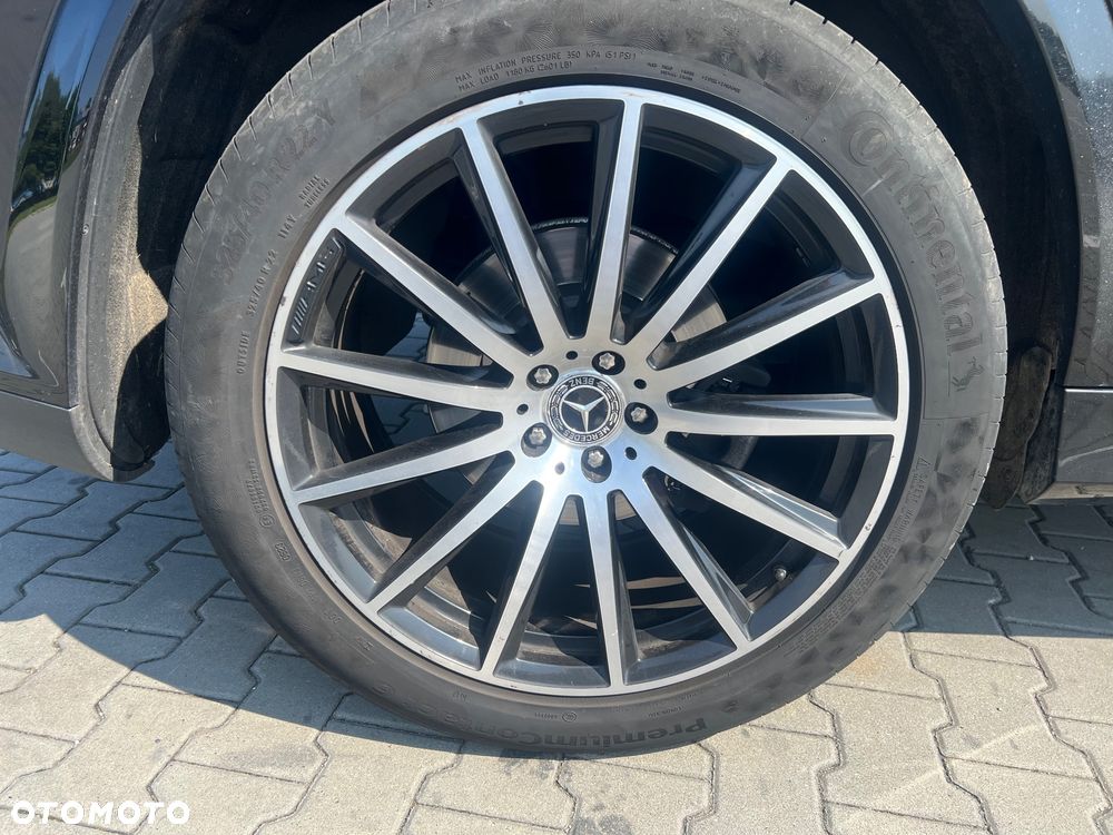 Mercedes-Benz GLS 350 d 4-Matic - 8