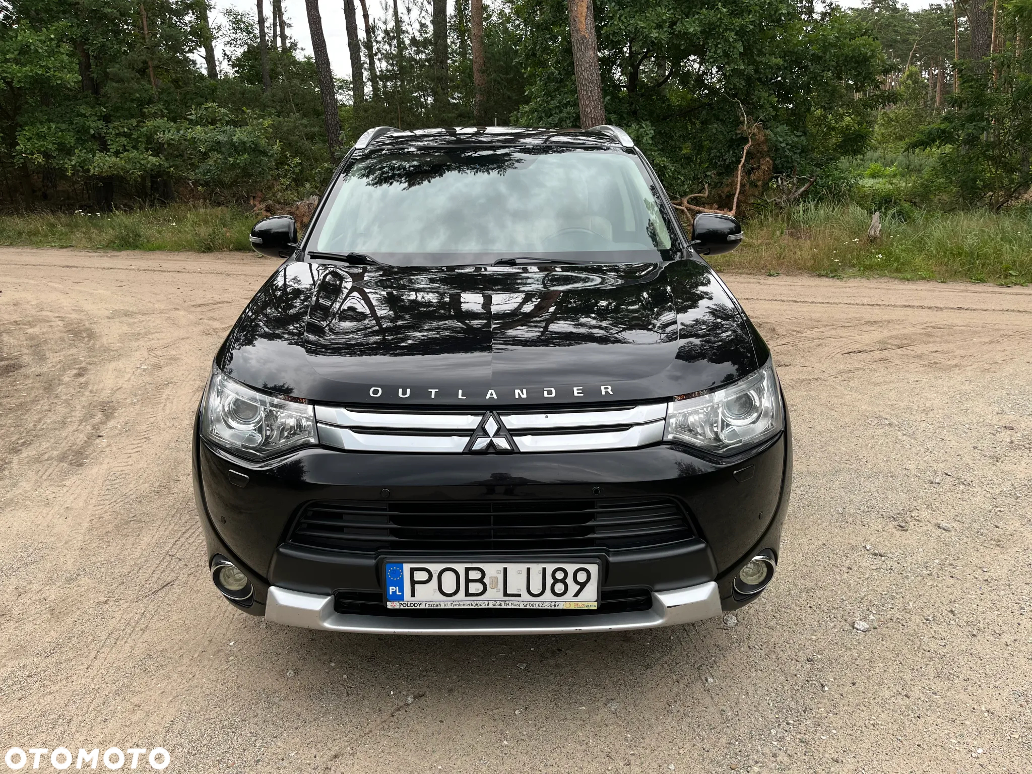 Mitsubishi Outlander - 8