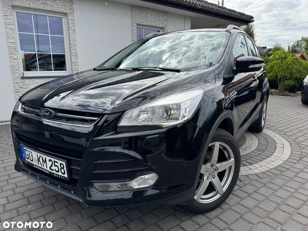 Ford Kuga 1.5 EcoBoost 2x4 Trend - 3