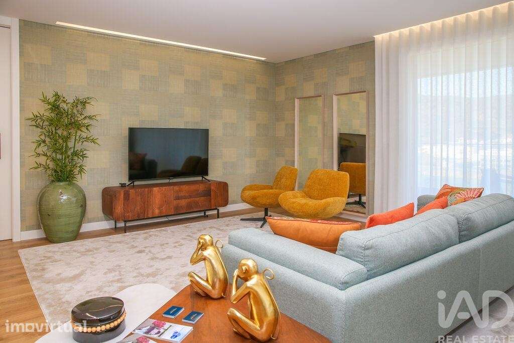Apartamento T3 em Alverca do Ribatejo e Sobralinho de 208,00 m2 - Grande imagem: 2/13