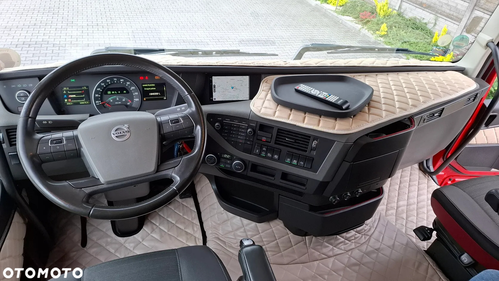 Volvo FH 500 / PEŁNY ADR / PRZYSTAWKA PTO / SALON PL - 30