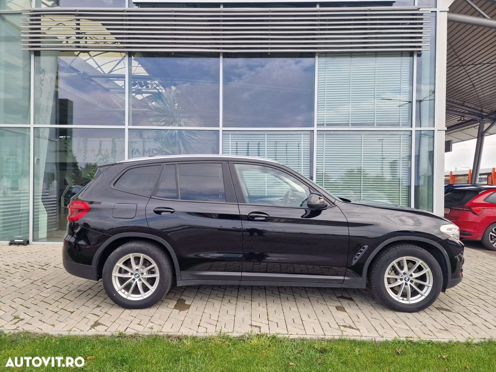 BMW X3 xDrive25d AT Advantage - 4