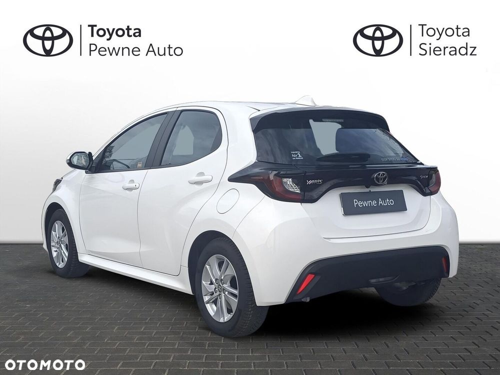 Toyota Yaris - 7