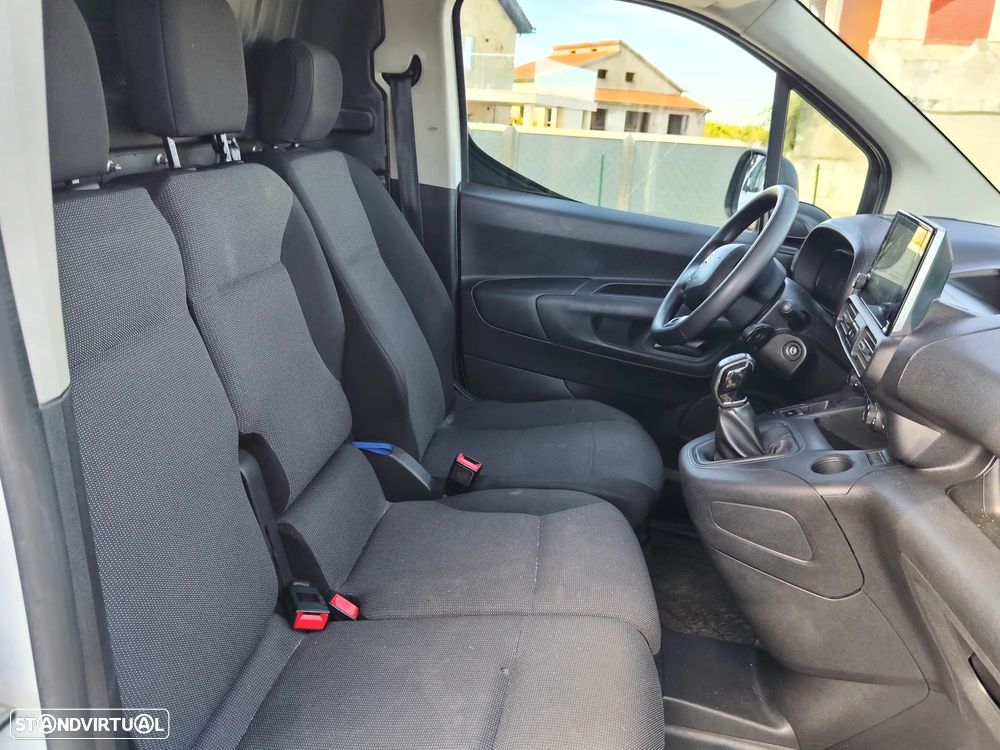 Citroën BERLINGO xl longa - 9