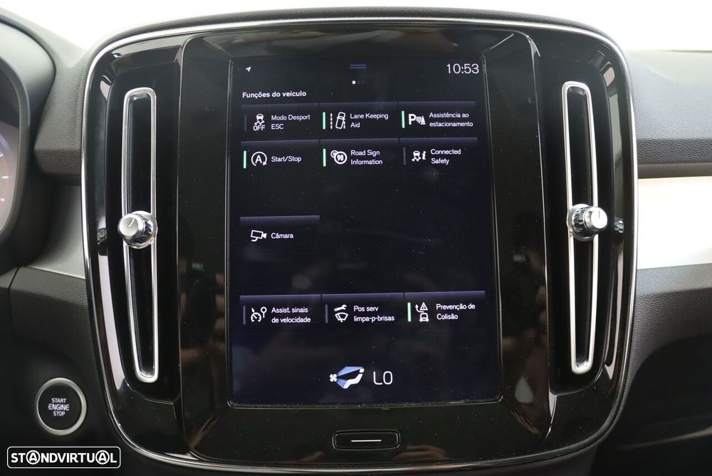 Volvo XC 40 2.0 D3 Momentum Geartronic - 23