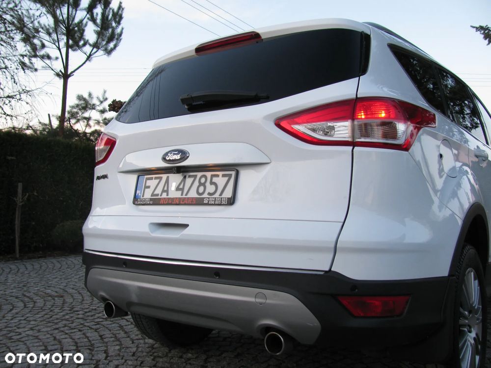 Ford Kuga 2.0 TDCi 2x4 SYNC - 34