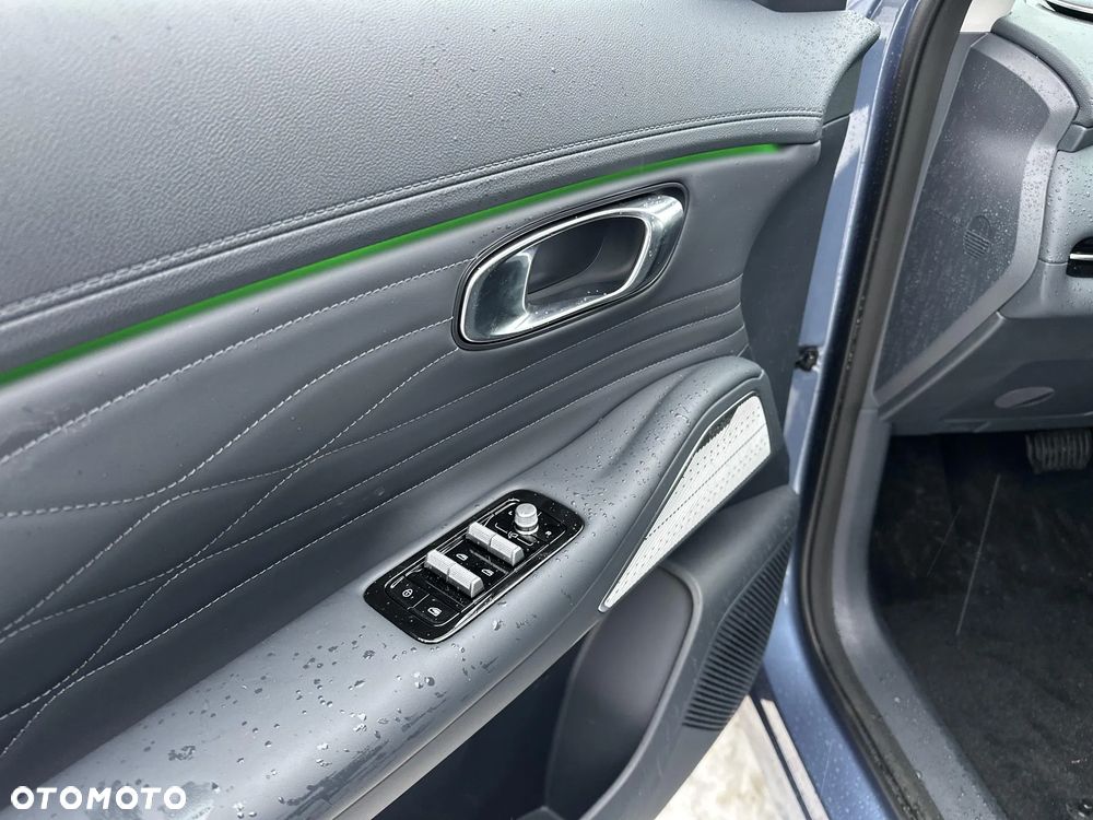 Geely Starray EM-i 1.5 PHEV Max - 19