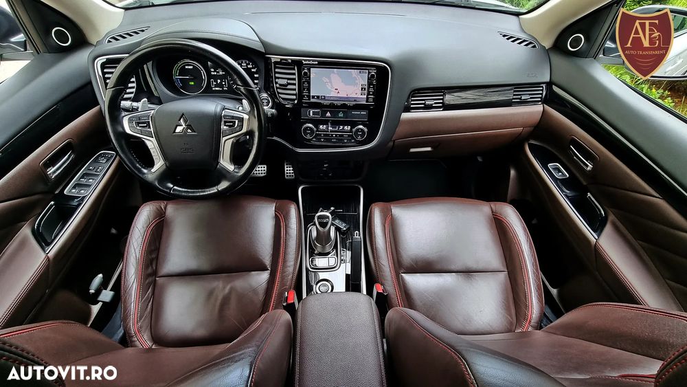Mitsubishi Outlander 2.0 4WD - 27
