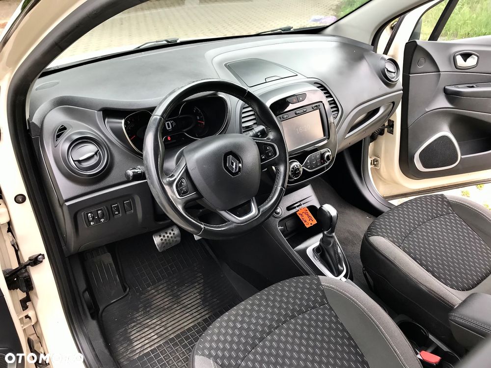 Renault Captur - 17