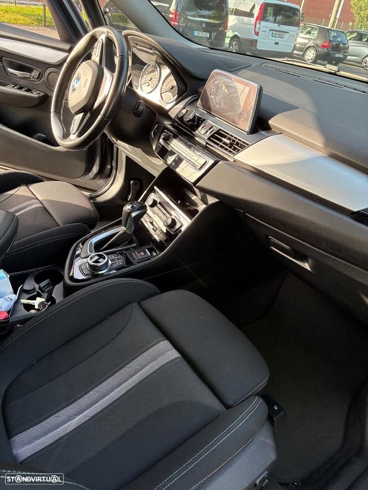 BMW 225xe Active Tourer iPerformance Advantage - 6