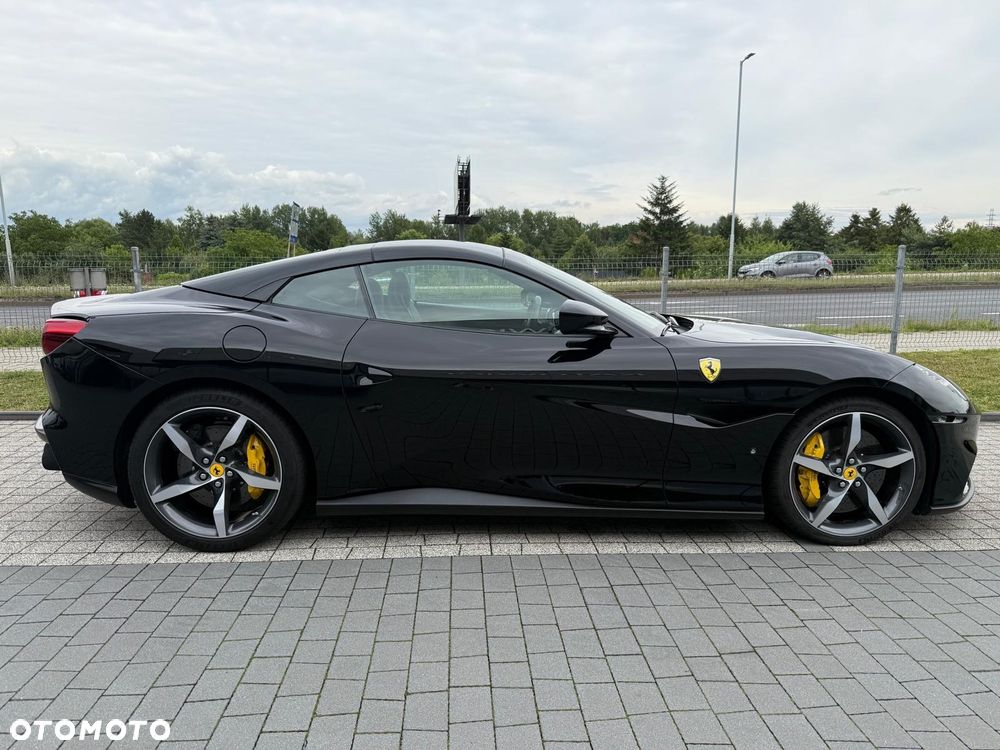 Ferrari Portofino - 12