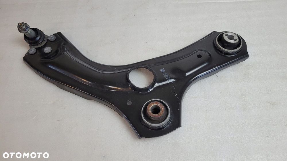 WAHACZ PRZÓD LEWY NISSAN JUKE II F16 RENAULT CAPTUR II 2019- - 2