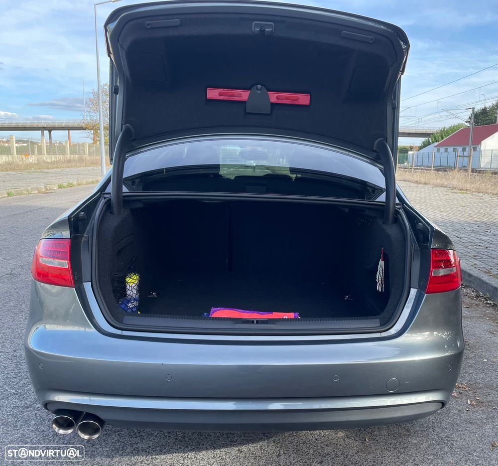 Audi A4 2.0 TDI - 26