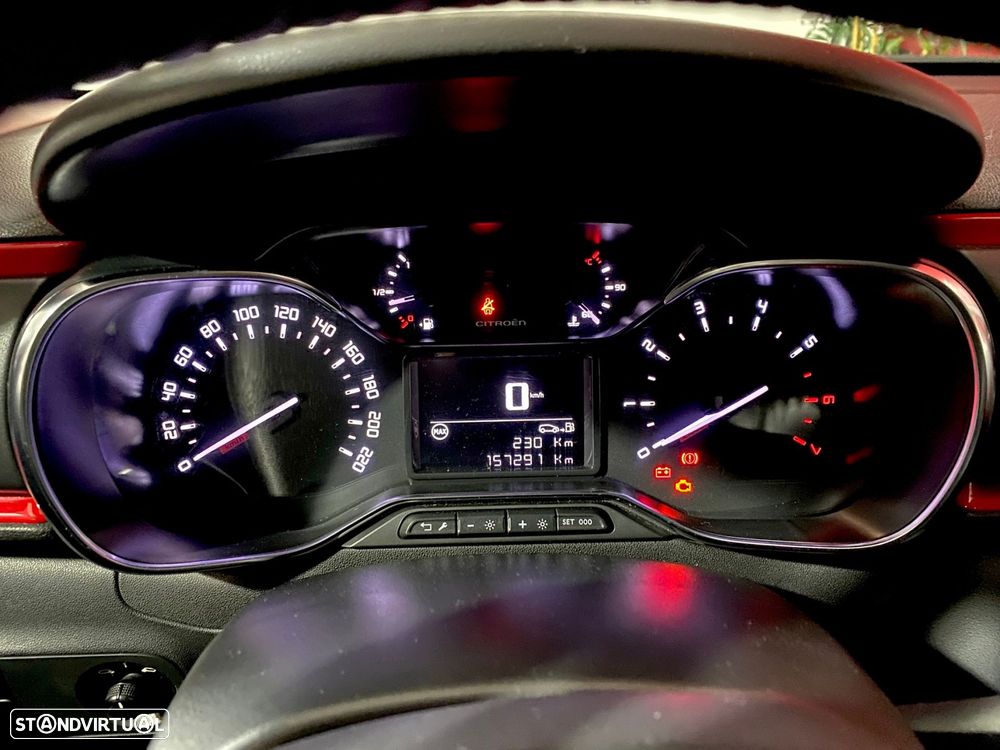 Citroën C3 1.2 PureTech Shine - 21