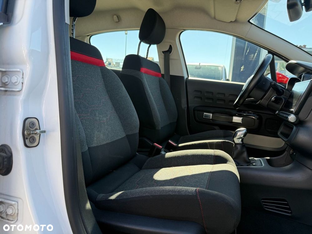 Citroën C3 1.2 PureTech Shine S&S - 27