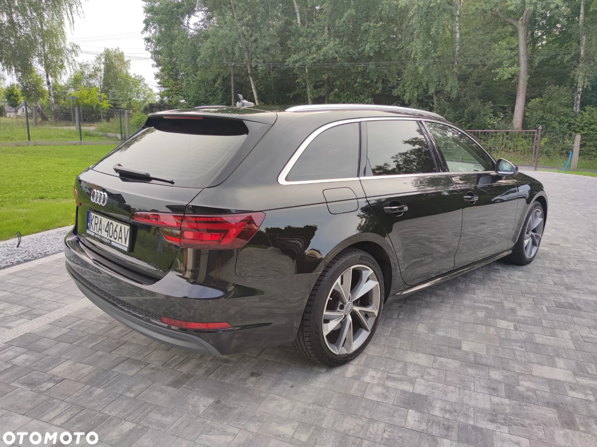 Audi A4 Avant 2.0 TDI ultra S tronic - 5