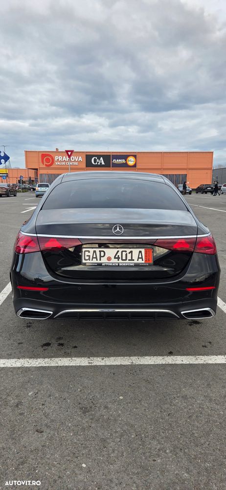Mercedes-Benz E 220 d 4Matic 9G-TRONIC Edition AMG Line - 8