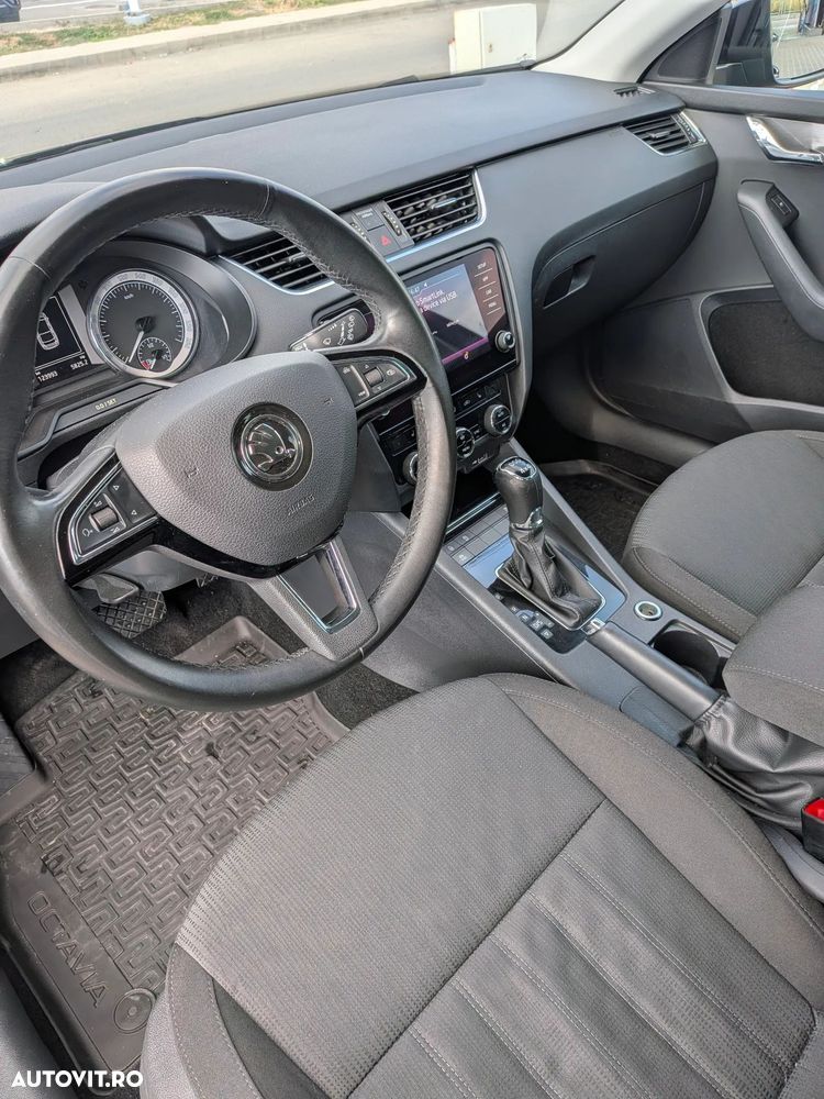 Skoda Octavia 2.0 TDI 4X4 DSG Style - 9