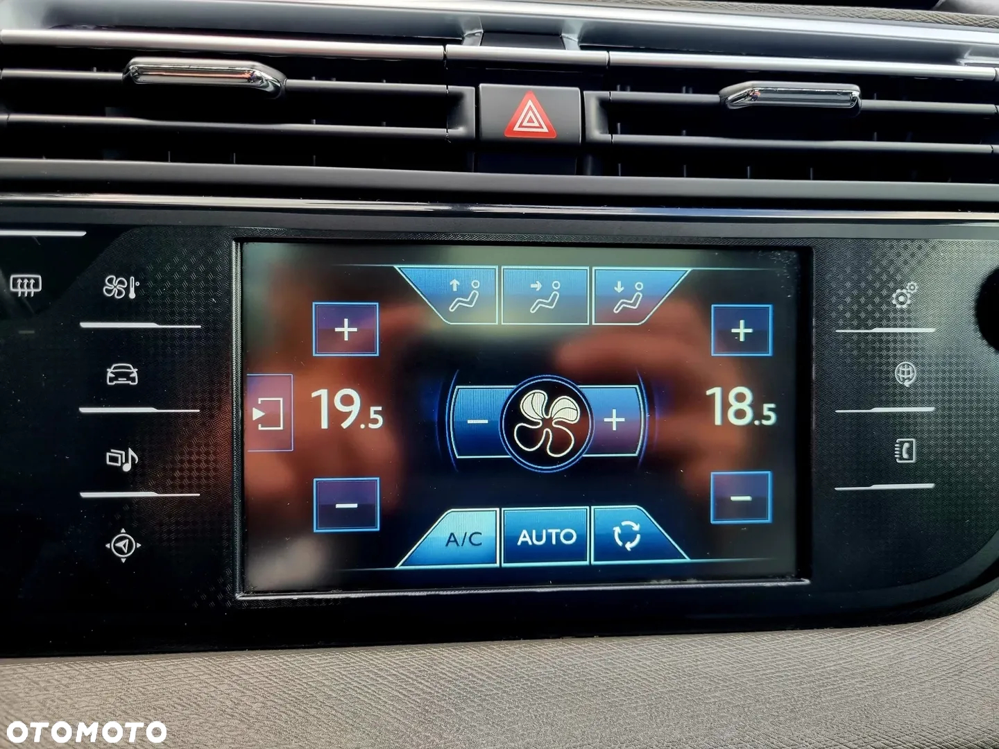 Citroën C4 Grand Picasso BlueHDi 120 Exclusive - 22