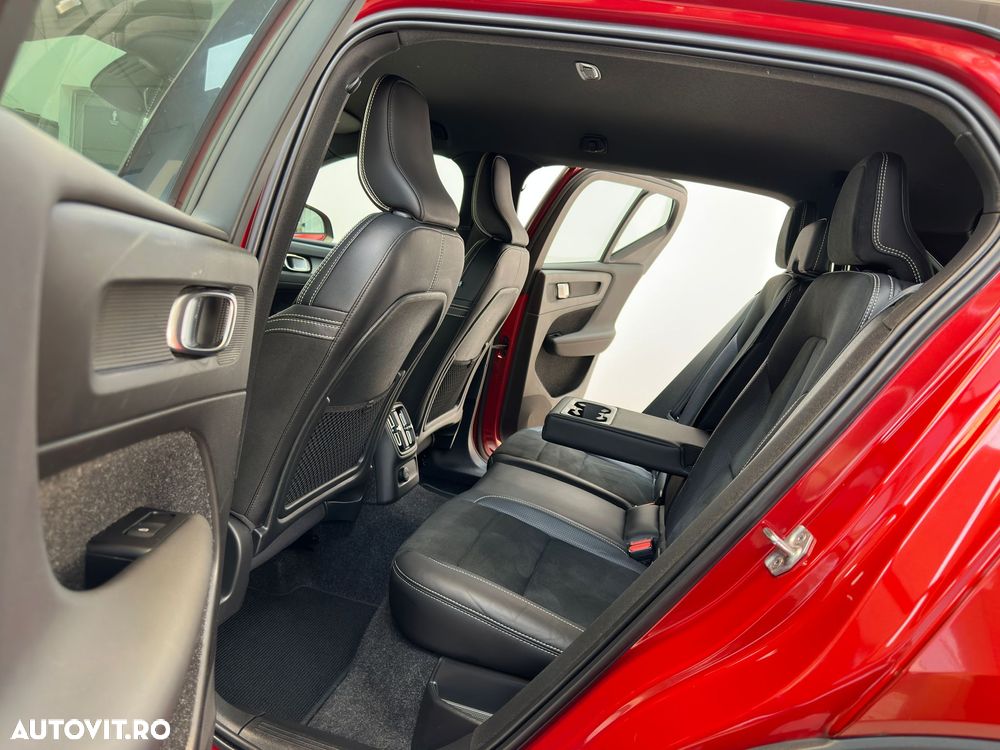 Volvo XC 40 T5 Twin Engine DKG R-Design - 8