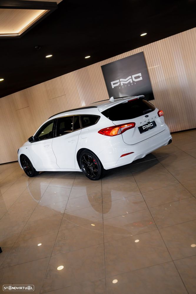 Ford Focus 1.0 EcoBoost ST-Line - 52