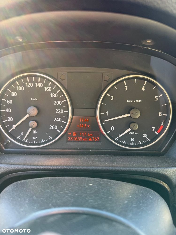 BMW Seria 3 - 17