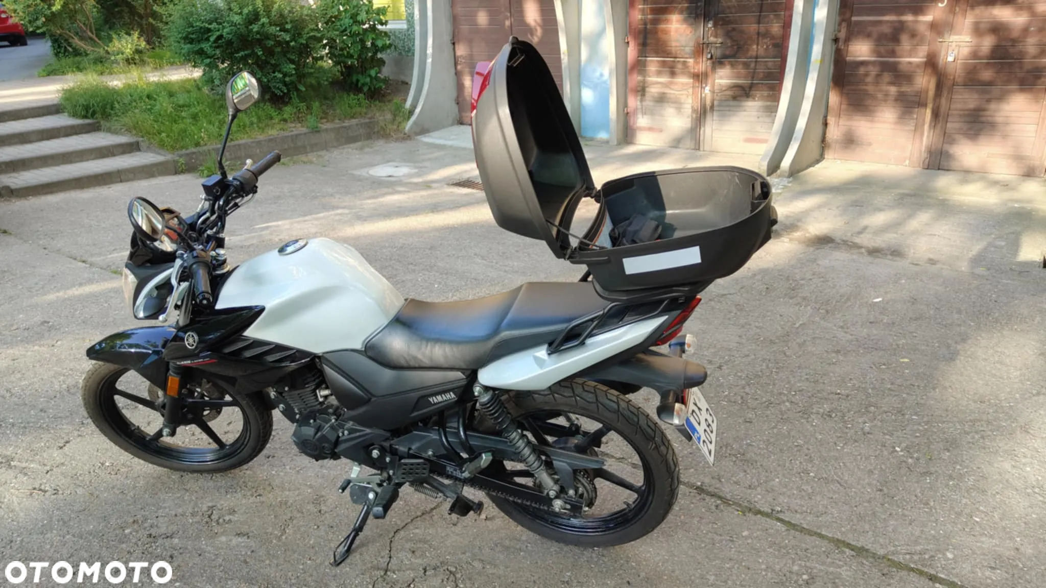 Yamaha YS - 6