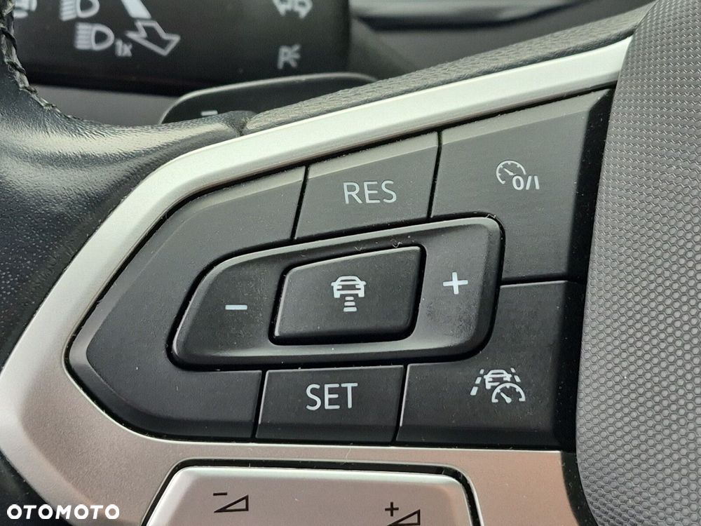 Volkswagen Passat Variant - 13