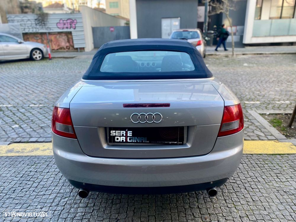 Audi A4 Cabrio 2.5 TDI S-line - 12
