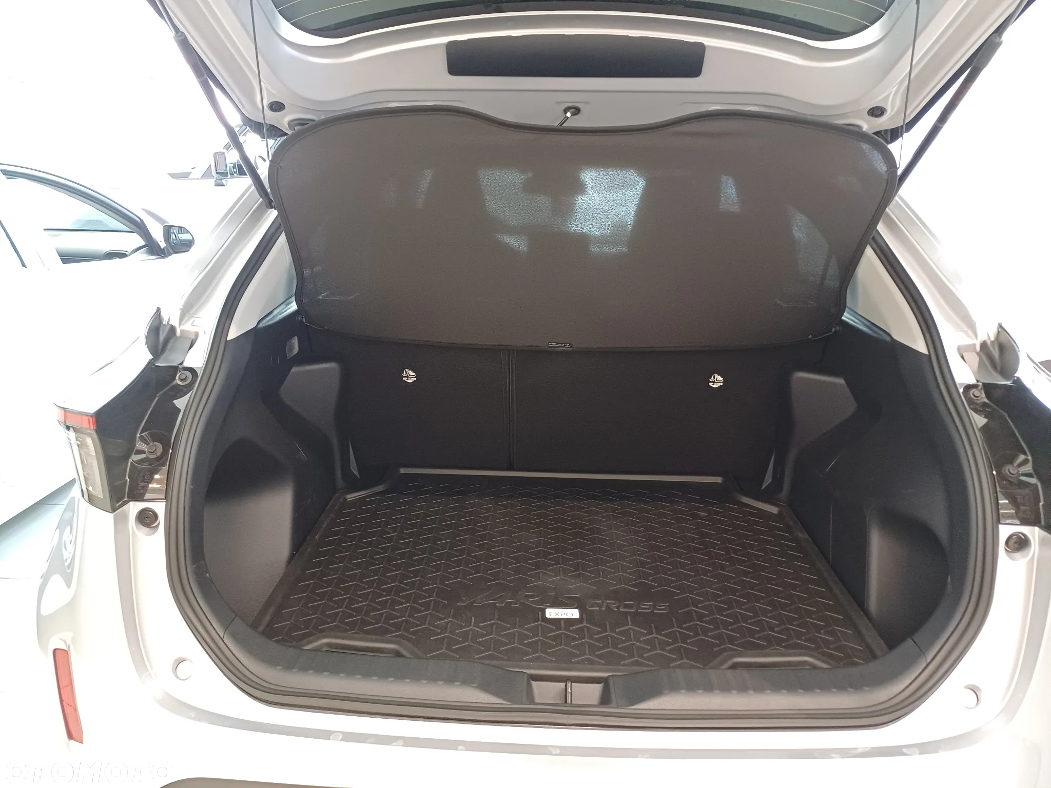 Toyota Yaris Cross Hybrid 1.5 Comfort - 7