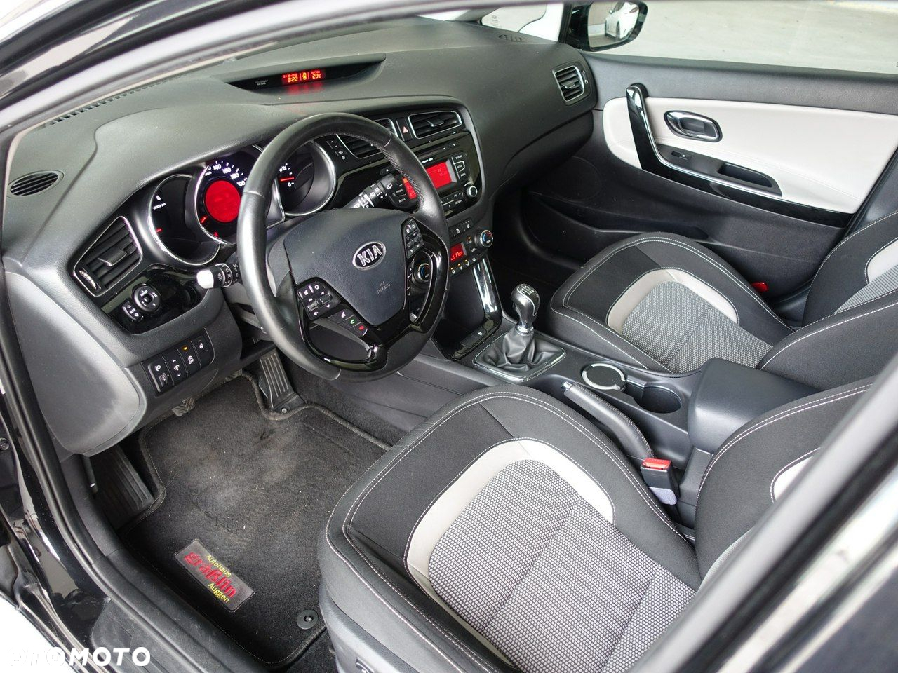 Kia Ceed 1.6 CRDi 128 Spirit - 12
